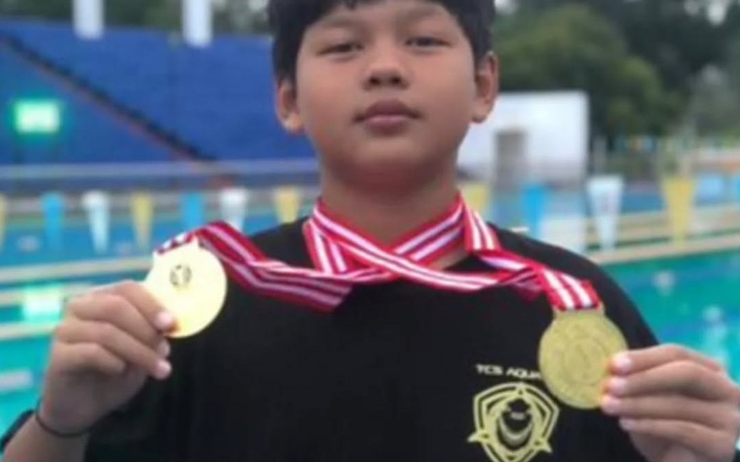 Atlit renang yang menang lomba